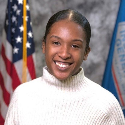 Kayla H. Headshot